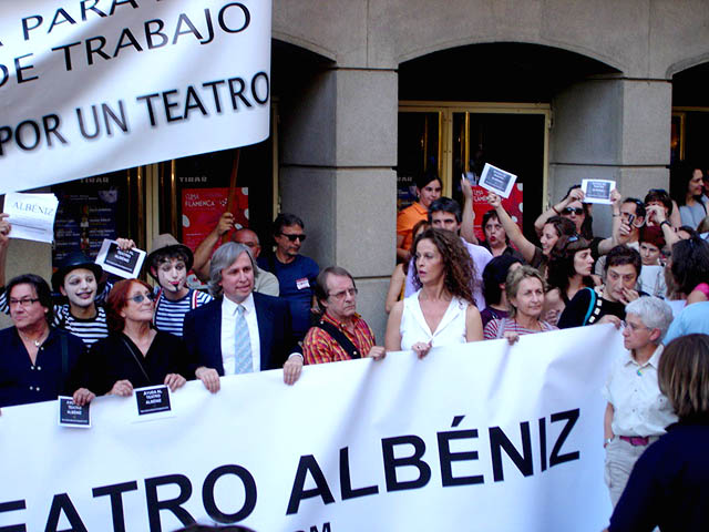 El teatro Albniz en peligro