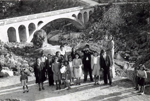 1952 puente resbala