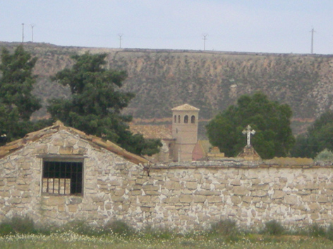 iglesia desde el cementerio