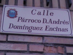CALLE ANDRES DOMINGUEZ