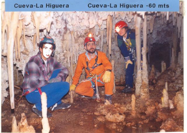 Cueva la Higuera