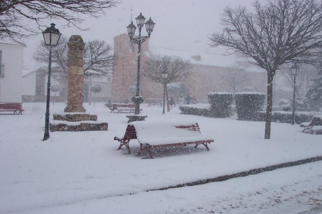 Plaza de Espaa con nieve