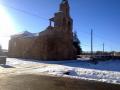 Iglesia redelga con nieve