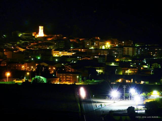 OLIANA (vista nocturna)