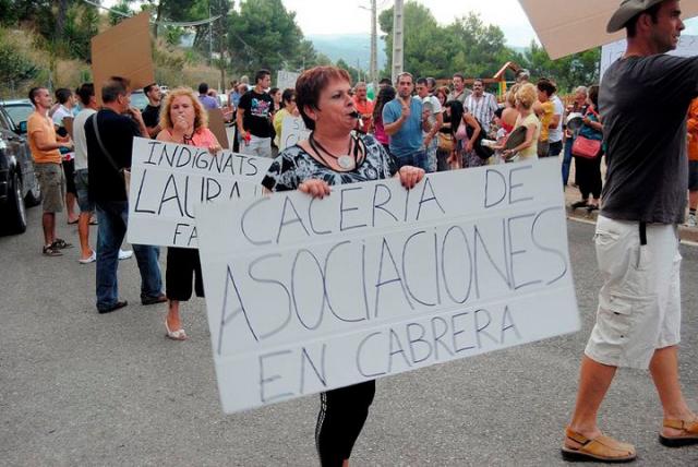 CAZERIA DE ASOCIACIONES EN CAZEROLADA CASTELL