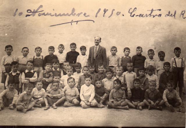 El maestro y sus alumnos. ao 1950