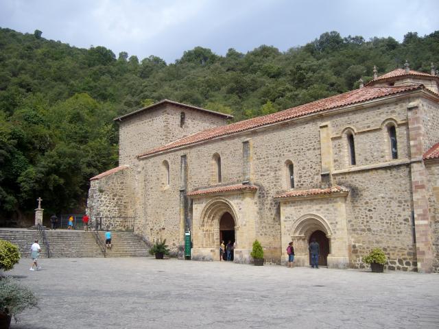 Monasterio de Santo Toribio de Lebana