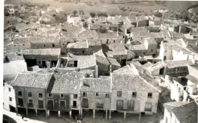 Mondejar (la plaza) ao 1940