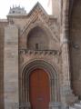 Puerta exterior capilla de Jesus Sescomes