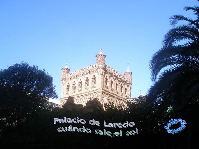 Palacio de los Laredo a la salida del sol