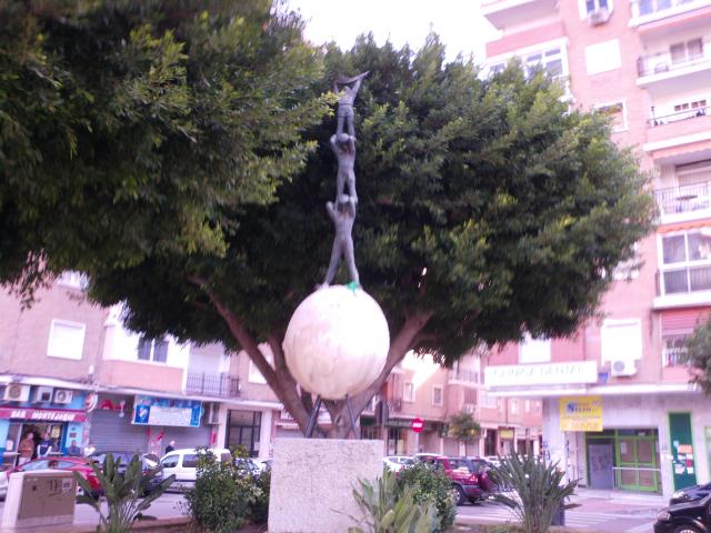 Escultura de la plaza