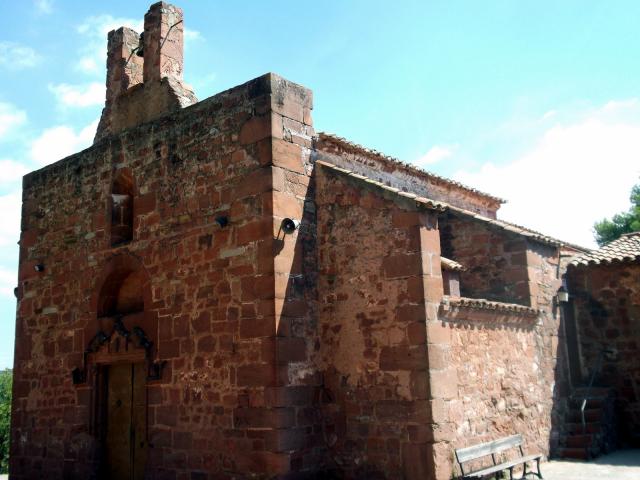 Edifici tardo-romnic d'inicis del segle XIII,