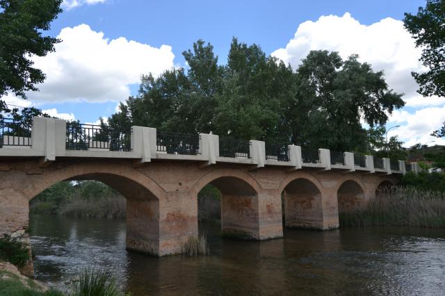 Puente del rio Jucar