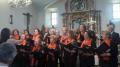coro, cantando en la iglesia de Antimio abajo