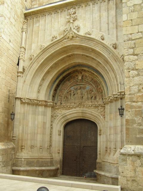 Puerta del Perdn de la Iglesia de la Colegial