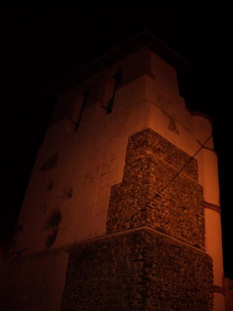 La iglesia de noche