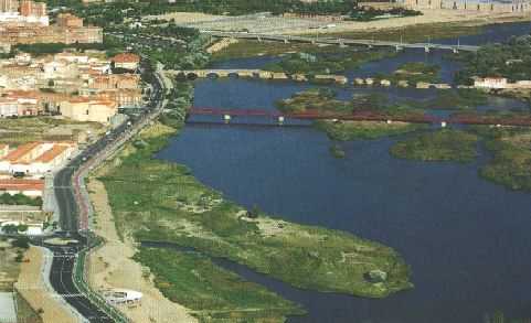 Vista aerea del Tajo en Talavera