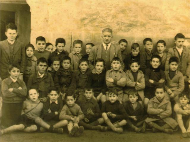nios de la escuela en 1948