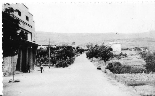 Avenida Valencia (en la izquierda est el cine )