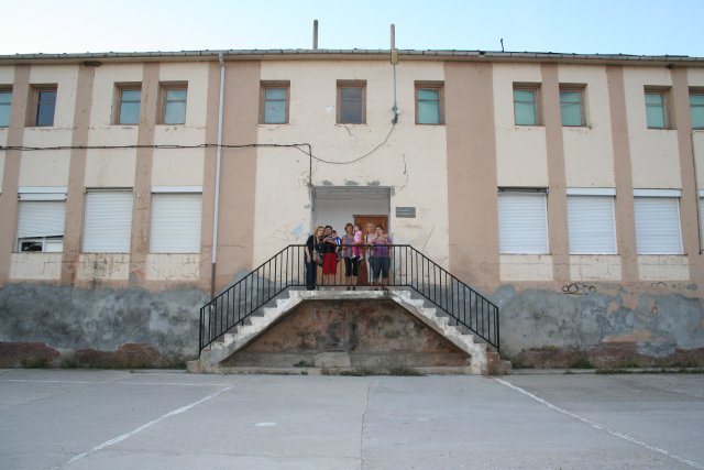 fachada de la escuela