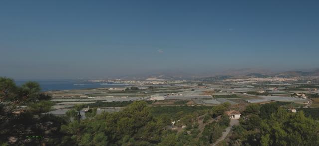 Vista de Salobrea y el puerto de motril
