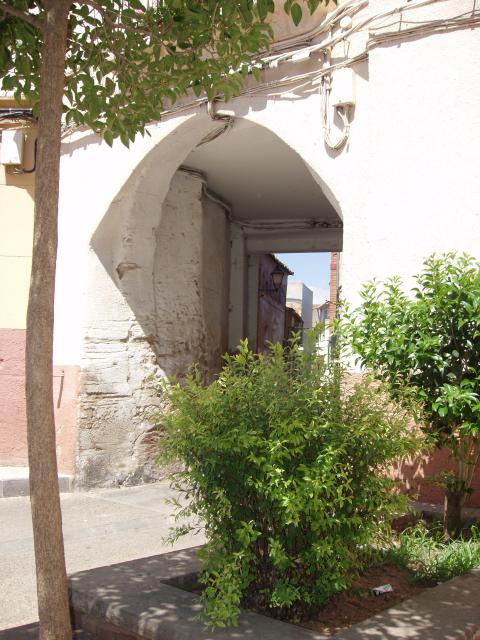 Brea de Aragn, Arco de la Plaza