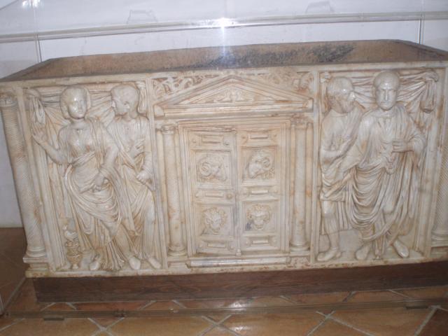 sarcfago romano en el Alcazar Cristiano