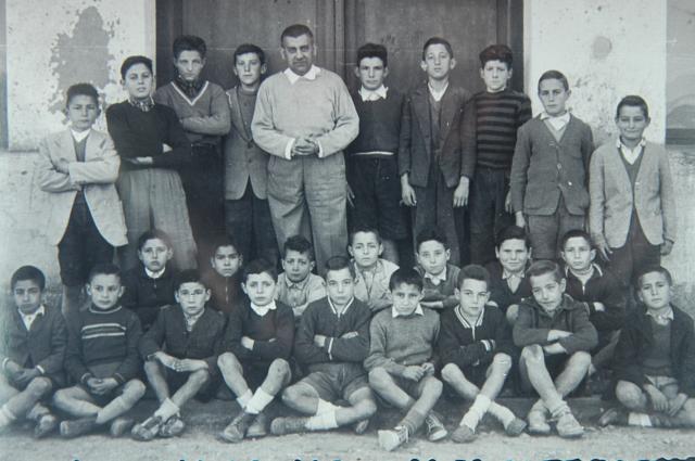 Alumnos de la escuela de nios ao 1957