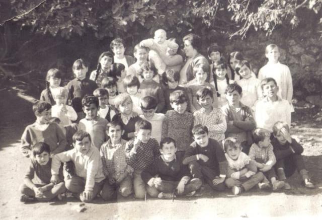 Escuela rural de casarabonela ao 1971
