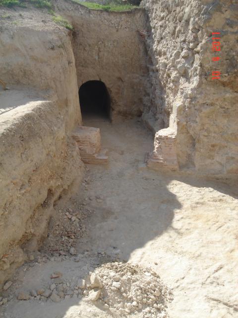 Entrada al pasadizo en el Castillo de Alaejos