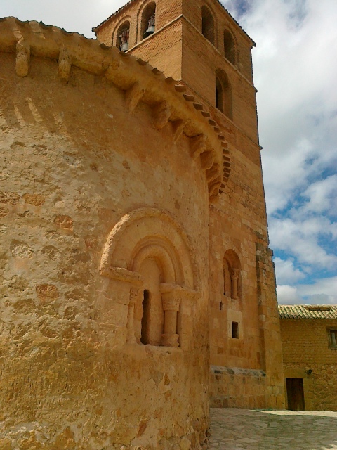 San Miguel torre y bside