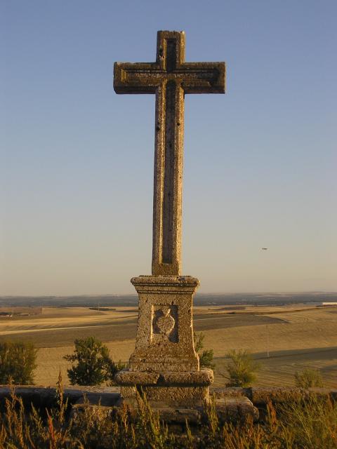 Cruz exterior de la Iglesia de San Millán