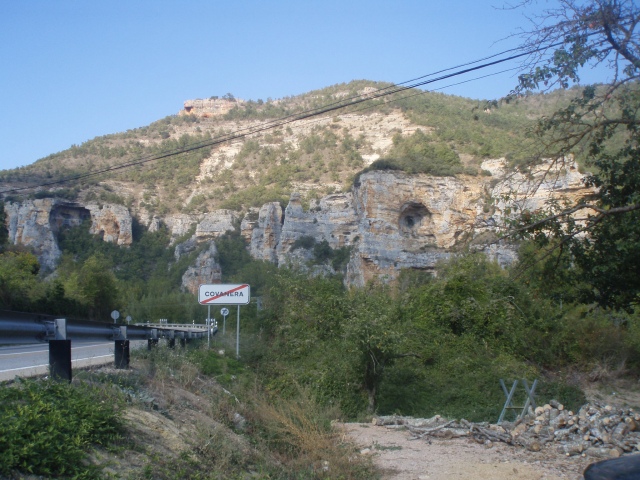 cuevas desde la carretera