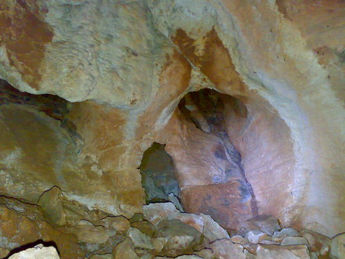 Detalle de la cueva