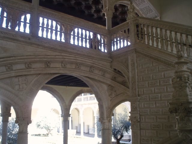 arcos Museo Santa Cruz