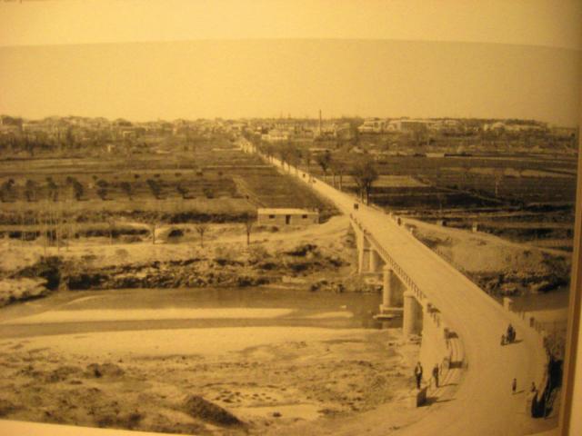  Puente sobre el Alcanadre y Avda. de Fraga