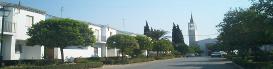 Calle Genil e Iglesia de La Montiela