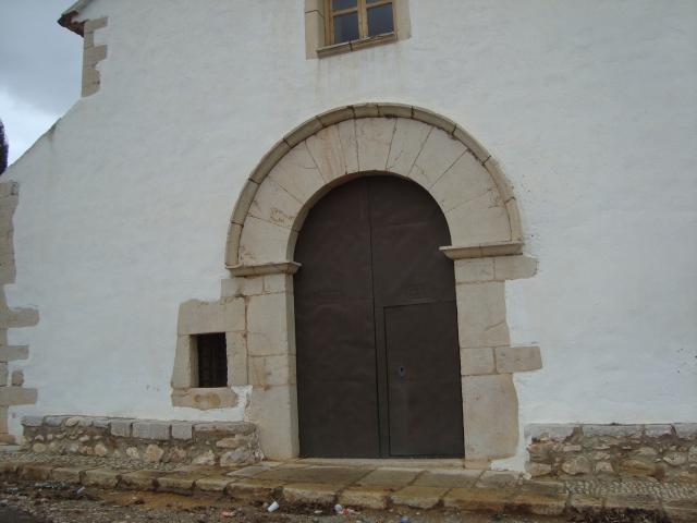 Ermita de Sant Vicent Ferrer, Coves de Vinrom