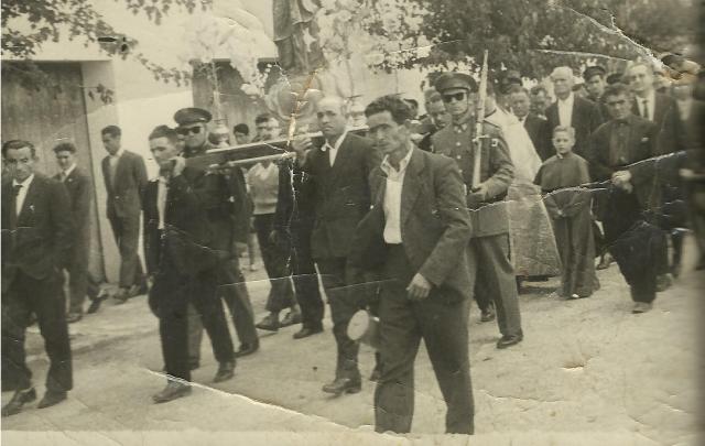 Procesion en Pueblonuevo del Guadiana (Badajoz)