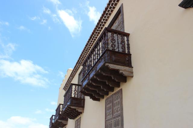 Tipicos balcones de las Islas.