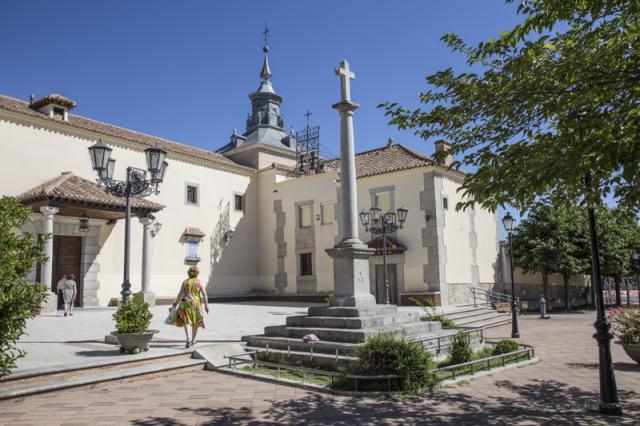 Plaza Virgen de Los Remedios