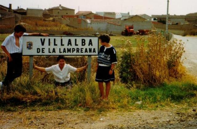 Entrada a Villalva ao 1990