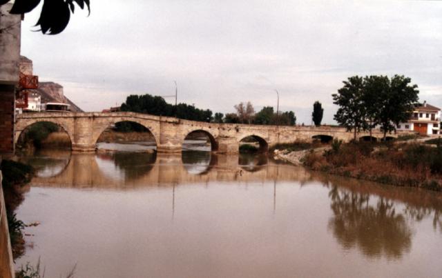 Puente Medieval de Ballobar