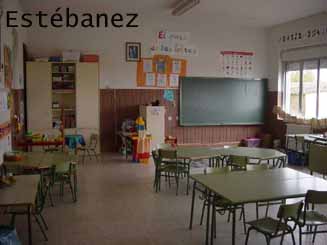 aula en escuela de Estbanez