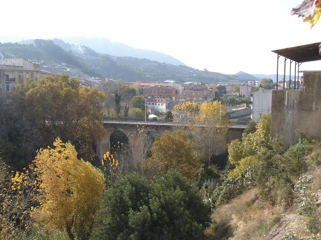 Puente sobre el Caoles