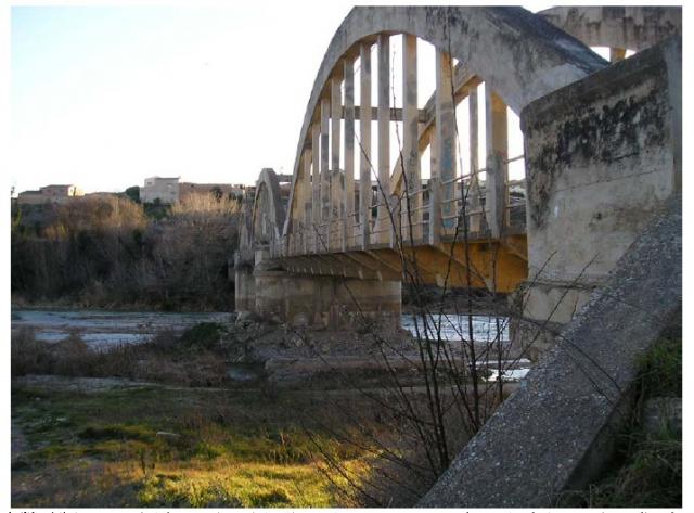 El puente sobre el ro Alcanadre