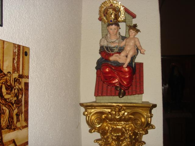 Virgen de Loreto traida desde Italia