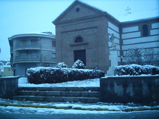 iglesia despues de la nevada