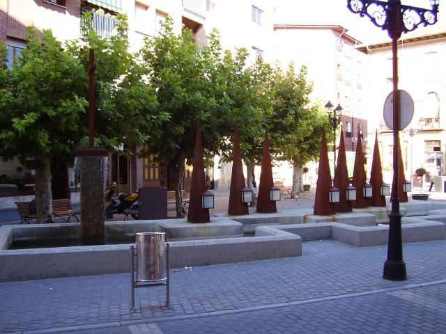 fuente plaza del pan