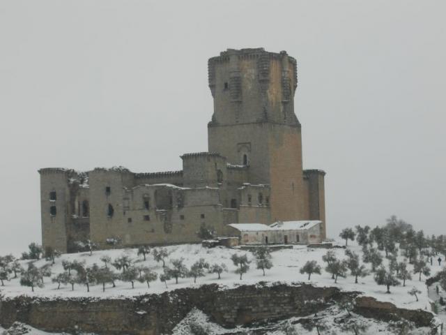 Castillo de Belalczar nevado